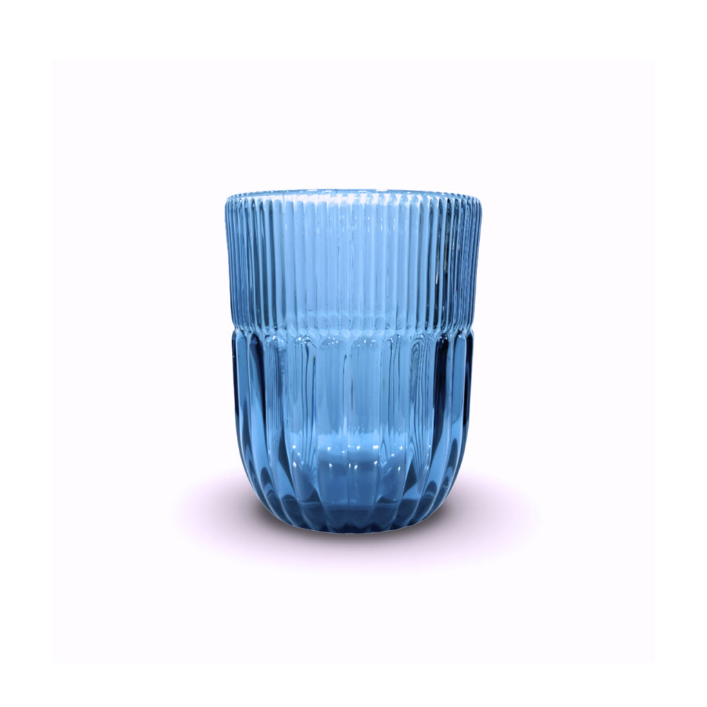 Blaues Trinkglas "Qualcosa d'Antico Tumbler" von Livellara, mundgeblasen und elegant gestaltet.